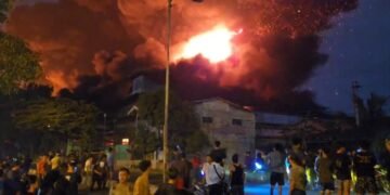Pabrik Sandal di Medan Ludes Terbakar, Kerugian Material Ditaksir Capai Miliaran Rupiah