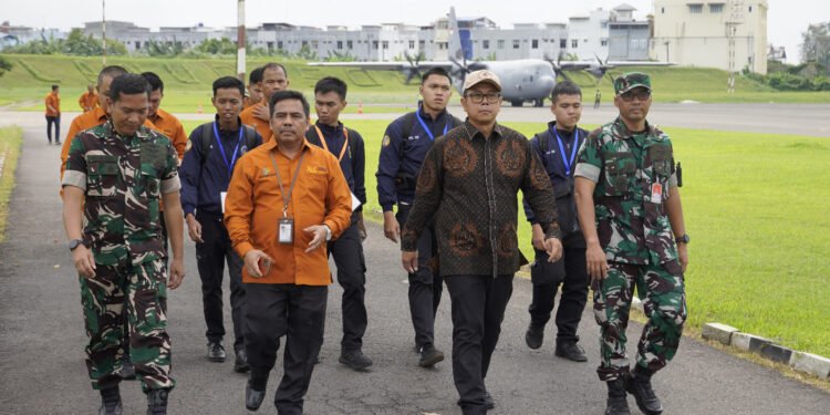 Mendarat di Lanud Soewondo, Satgas R3P Siap Percepat Rehabilitasi Pascabencana Sumatera