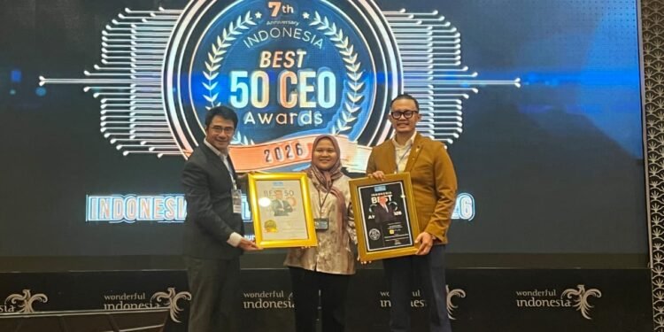 Berkat Inovasi Konsisten, Jajaran Direksi PLN Icon Plus Raih Penghargaan Nasional Pada Ajang CEO Forum 2026
