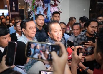 Kuliah Umum di UHN, Menteri Koperasi Beberkan Strategi Penguatan Ekonomi Kerakyatan