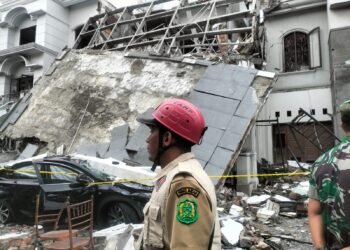 Ledakan Dahsyat Guncang Perumahan Grand Polonia Medan, Satu Rumah Ambruk