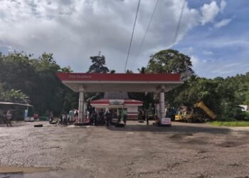 Pertamina Patra Niaga Regional Sumbagut Lakukan Langkah Penanganan untuk Menjaga Kelancaran Penyaluran BBM di Nias Selatan