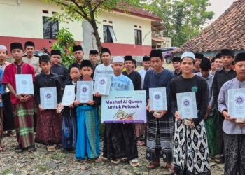Harapan Baru dari Pelosok: Bank Muamalat dan BMM Salurkan Sepatu Impian hingga Bantuan Pangan