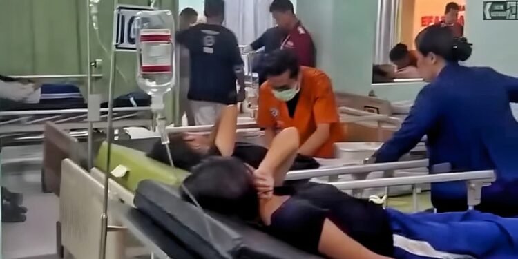 Ratusan Siswa SMA di Berastagi Diduga Keracunan Program Makan Bergizi Gratis, Kepala BGN Copot Kepala SPPG