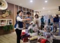 Dari Ulos hingga Eco Print, Tim Uniqlo Turun Langsung Kurasi Produk Lokal Kota Medan