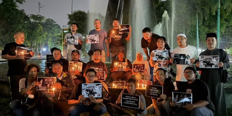 PFI Medan dan Jurnalis Kota Medan Gelar Doa Bersama untuk Lima Pewarta Foto yang Hilang Kontak di Selat Sunda
