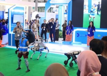 Unjuk Solusi Hijau dan Robot Humanoid, PLN Icon Plus Sedot Perhatian Pengunjung Electricity Connect 2026